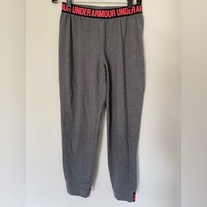 Under Armour loose capri women joggers